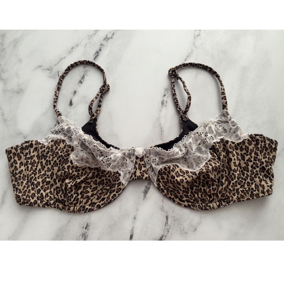 Frankie's Bikinis Other - Frankies Bikinis Leopard & Lace Underwire Morning Top Swim Bikini Top XL